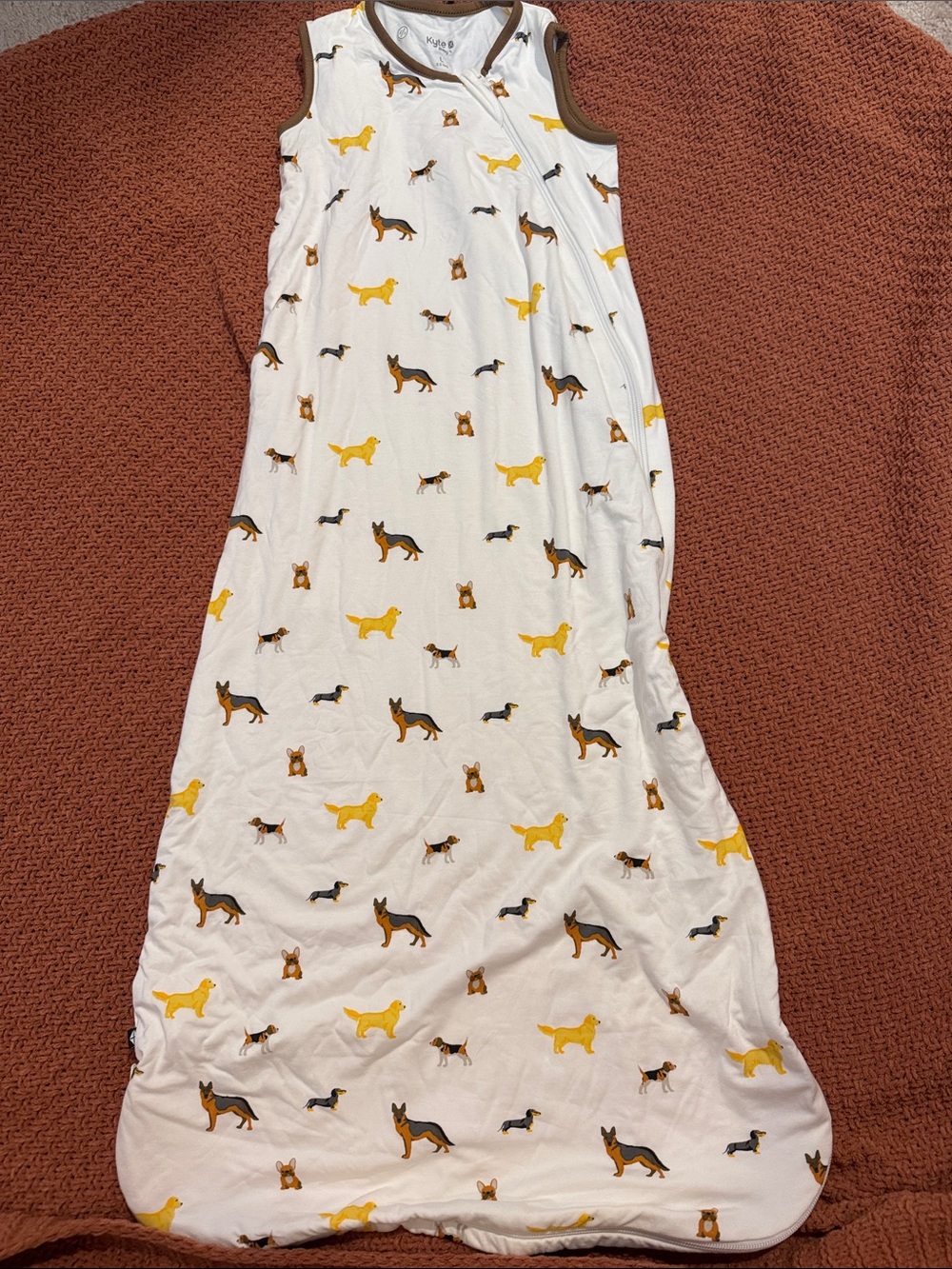 Kyte BABY White Sleep Sack with Yellow and Brown Dog Print